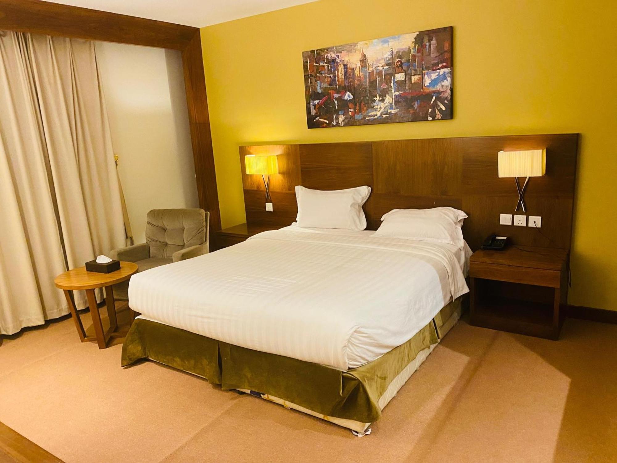 Al Nawras Hotel Jizan Esterno foto